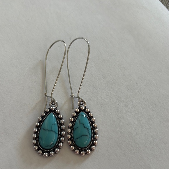 Silver and Turquoise Teardrop Earrings versatile and chic! never worn brand new - Picture 4 of 5